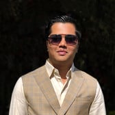 Dhaval_Sarvaiya_author_bio